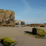 Playa De Catedrales 2*