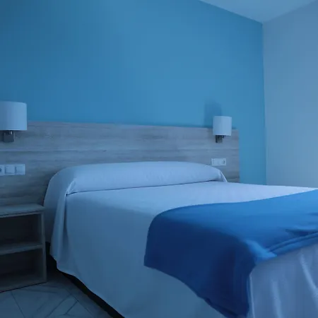 Hotel Playa De Catedrales 2*