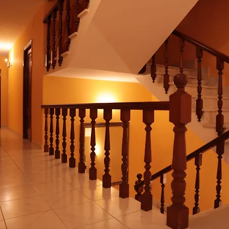 Hotel Playa De Catedrales 2*