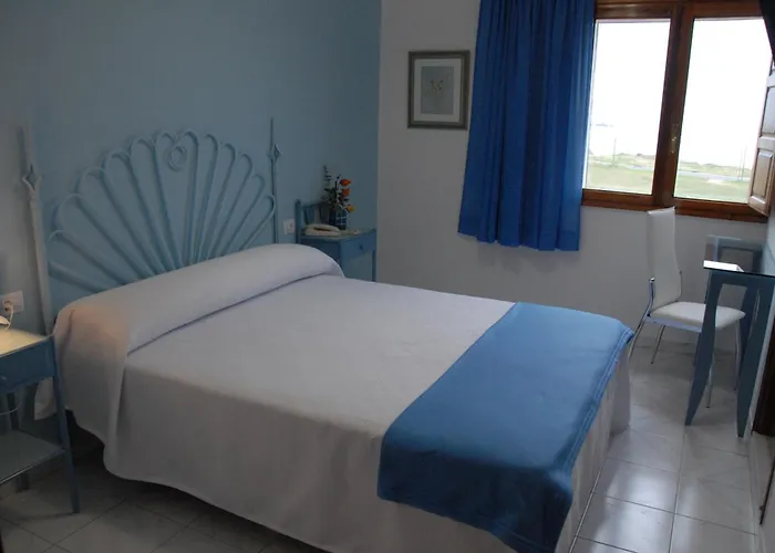 Playa De Catedrales Hotel 2*