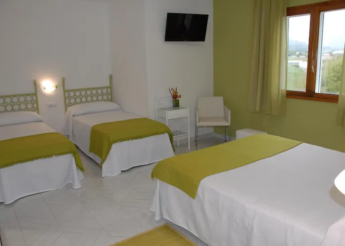 Hotel Playa De Catedrales 2*